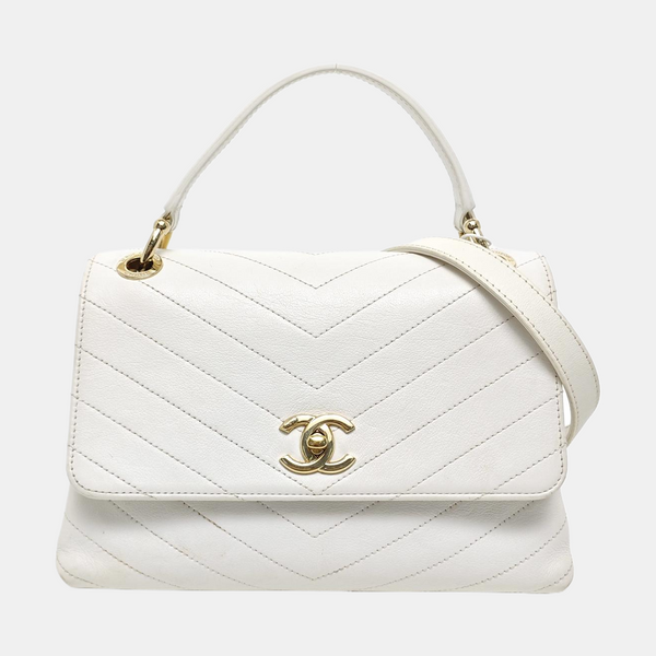 Authenticated pre-owned  Classic Flap Calfskin White - Shoulder Bag at Looply