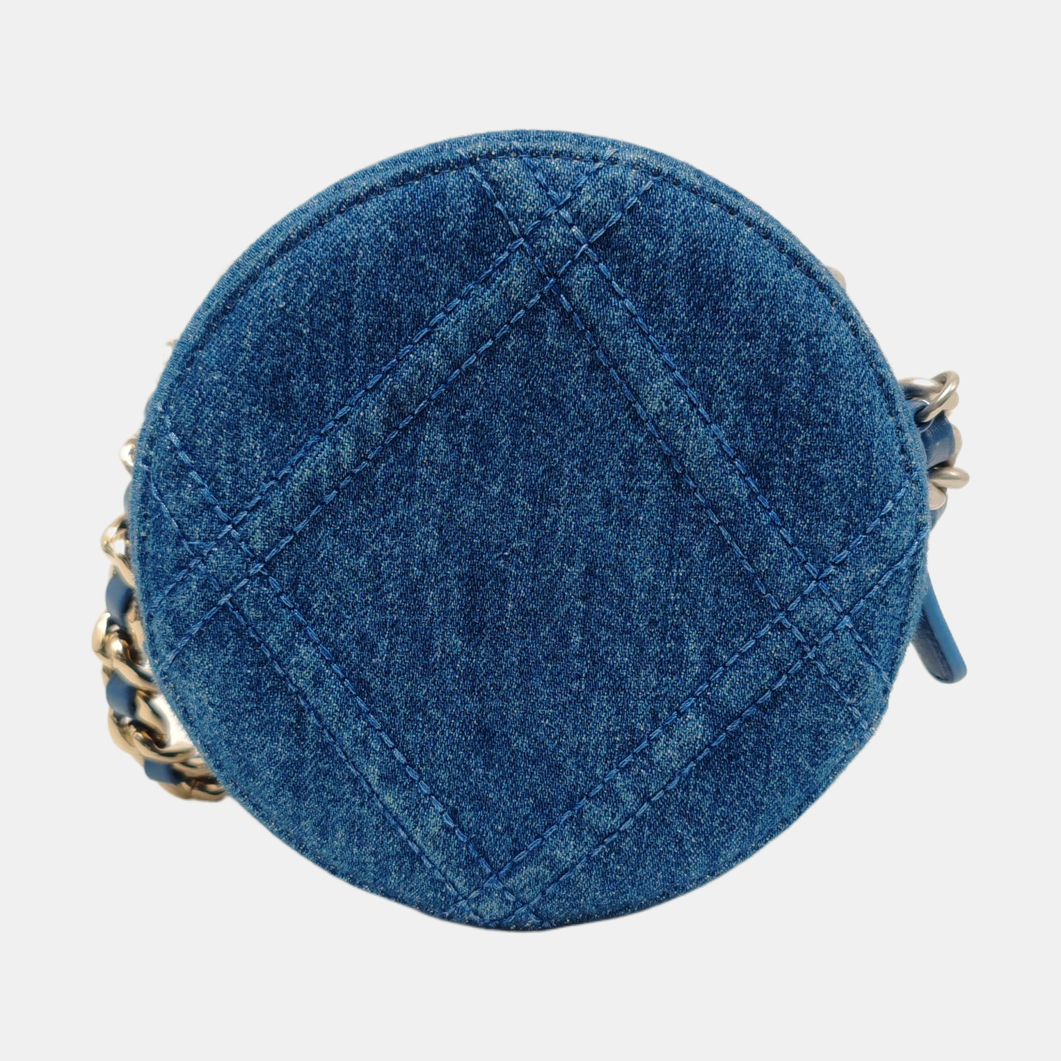 Authenticated pre-owned  Chanel 19 Quilted Denim Blue - Shoulder Bag at Looply