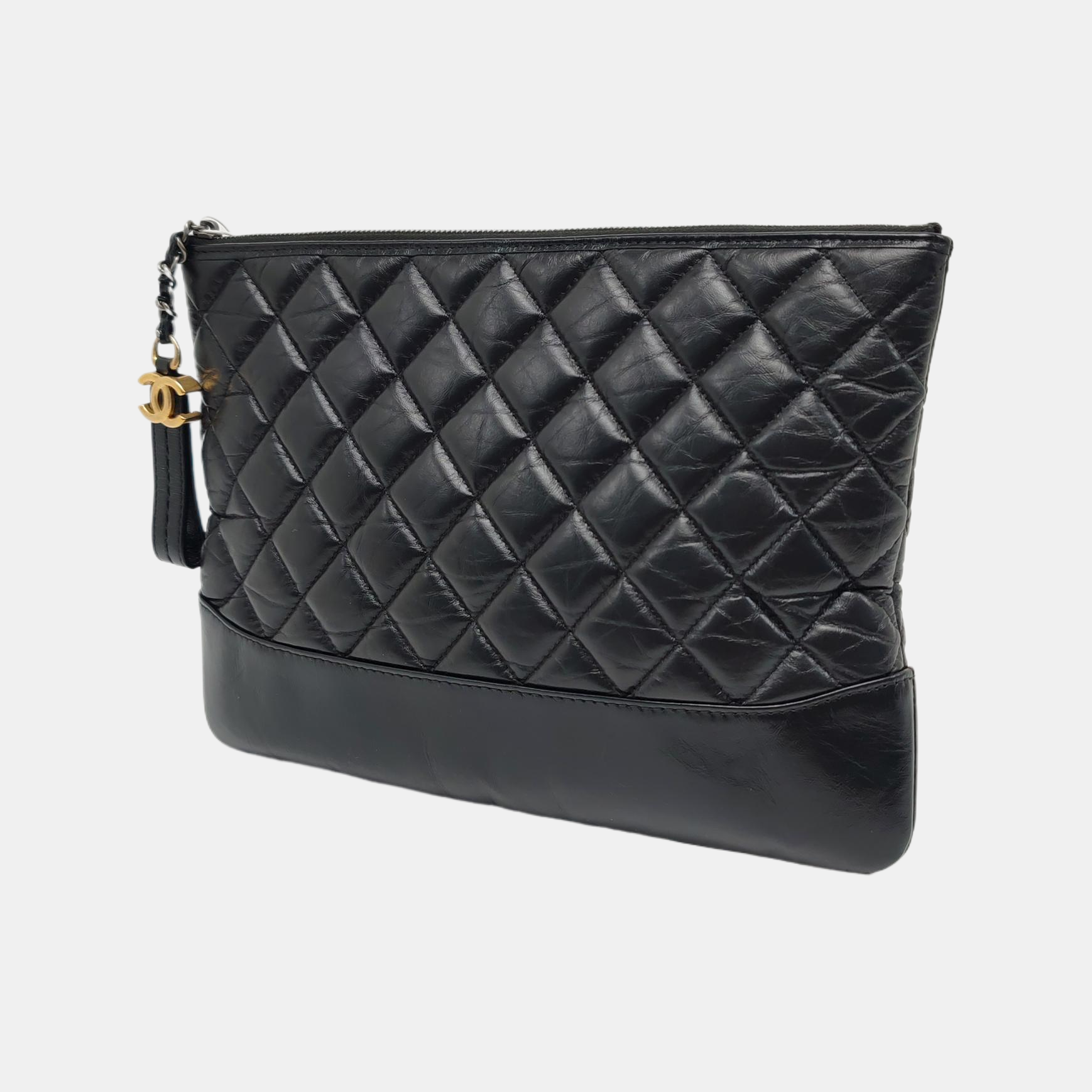 Authenticated pre-owned  Gabrielle Quilted Calfskin Black - Clutch at Looply