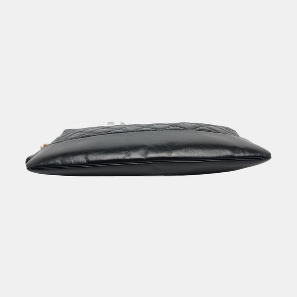 Authenticated pre-owned  Gabrielle Quilted Calfskin Black - Clutch at Looply