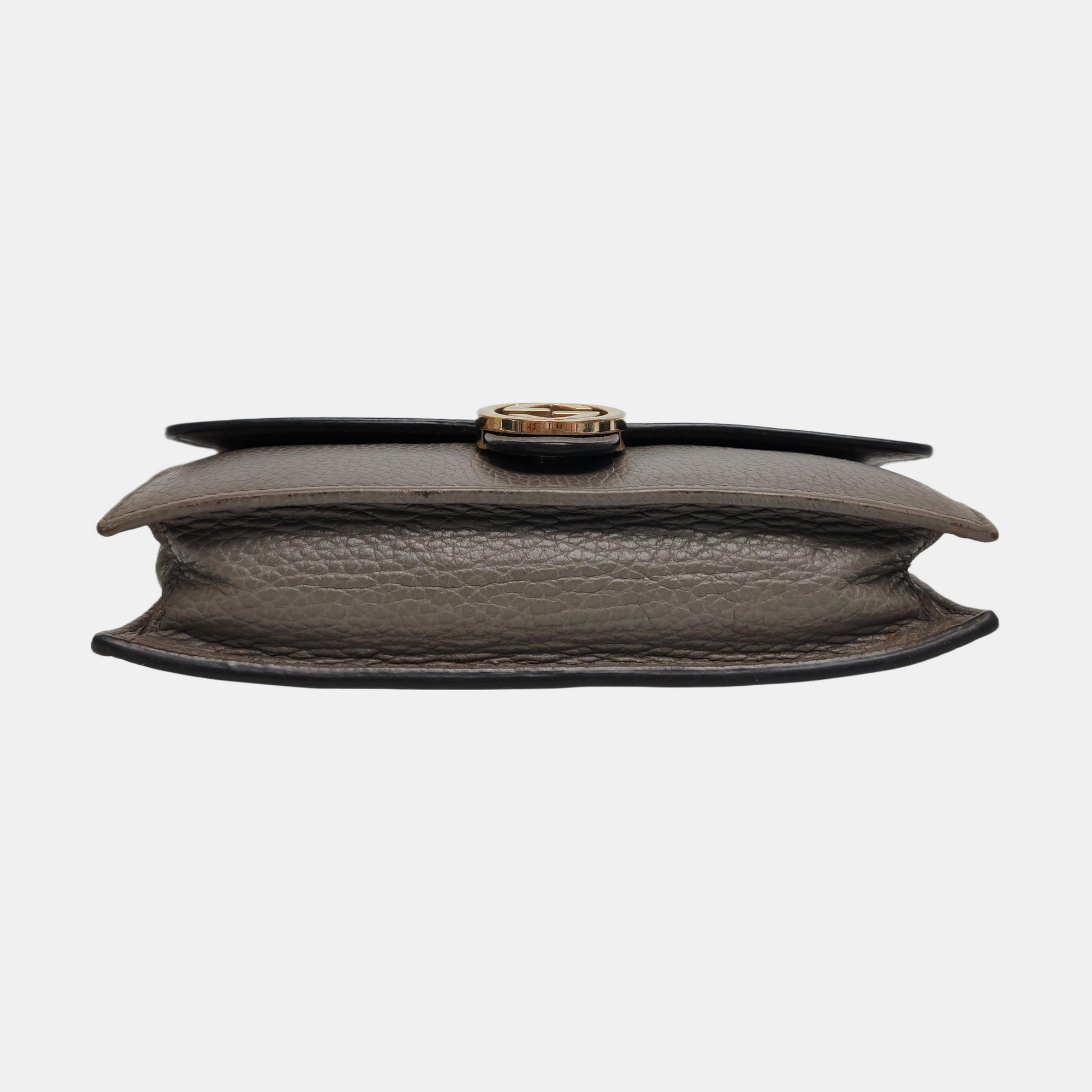 Authenticated pre-owned  Interlocking G Calfskin Gray - Shoulder Bag at Looply