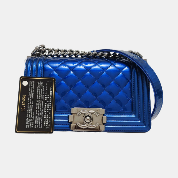 Authenticated pre-owned  Boy Chanel Small Quilted Patent Leather Blue - Shoulder Bag at Looply