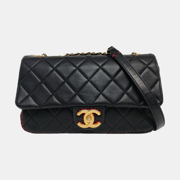 Authenticated pre-owned  Classic Flap Quilted Lambskin Black - Shoulder Bag at Looply