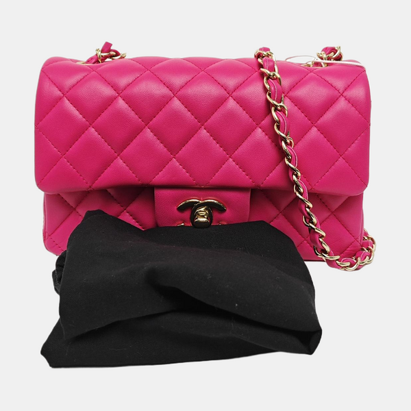 Authenticated pre-owned  Classic Flap Mini Quilted Lambskin Pink - Shoulder Bag at Looply