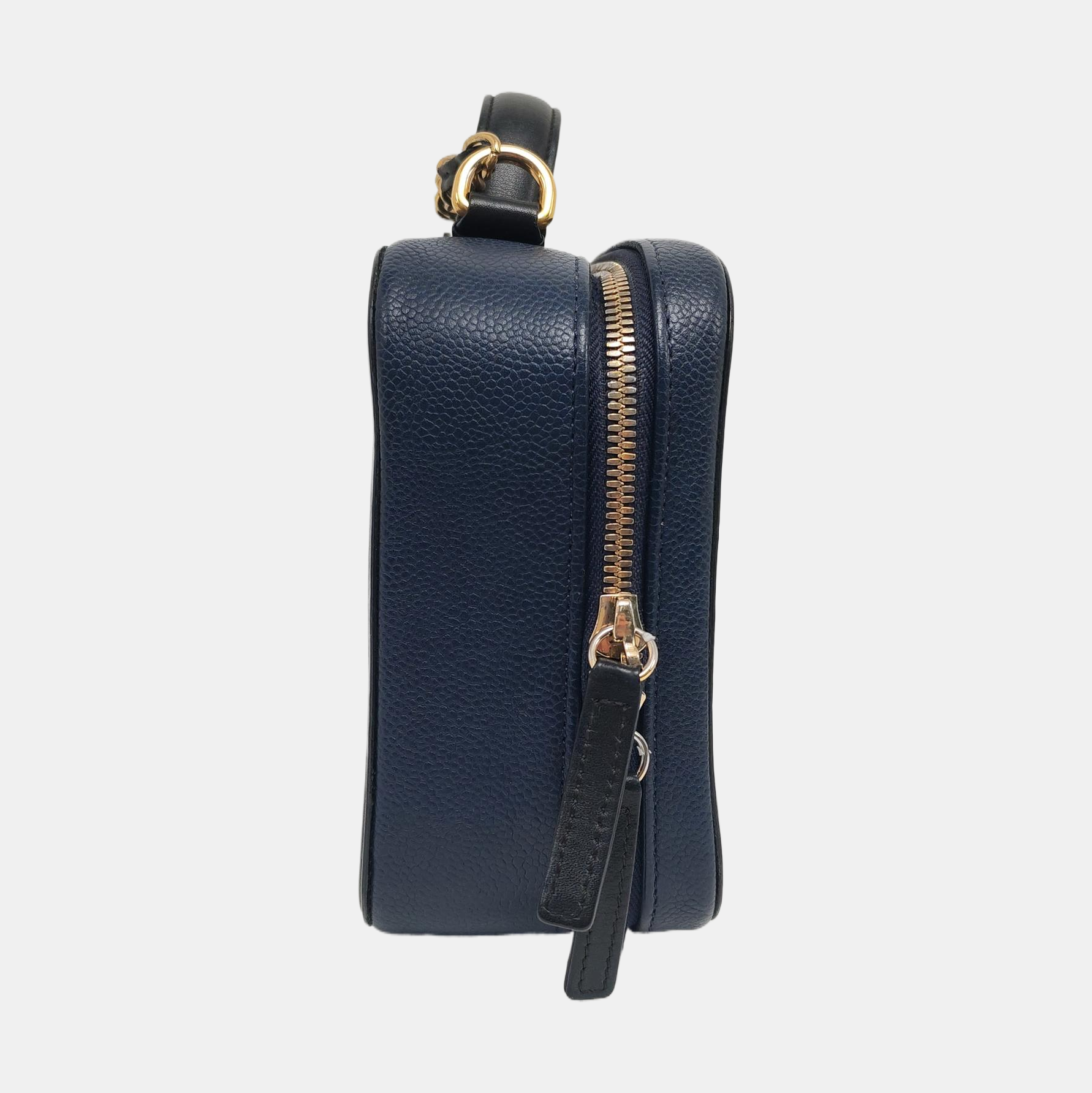 Authenticated pre-owned  Filigree Quilted Grained Calfskin Blue - Shoulder Bag at Looply