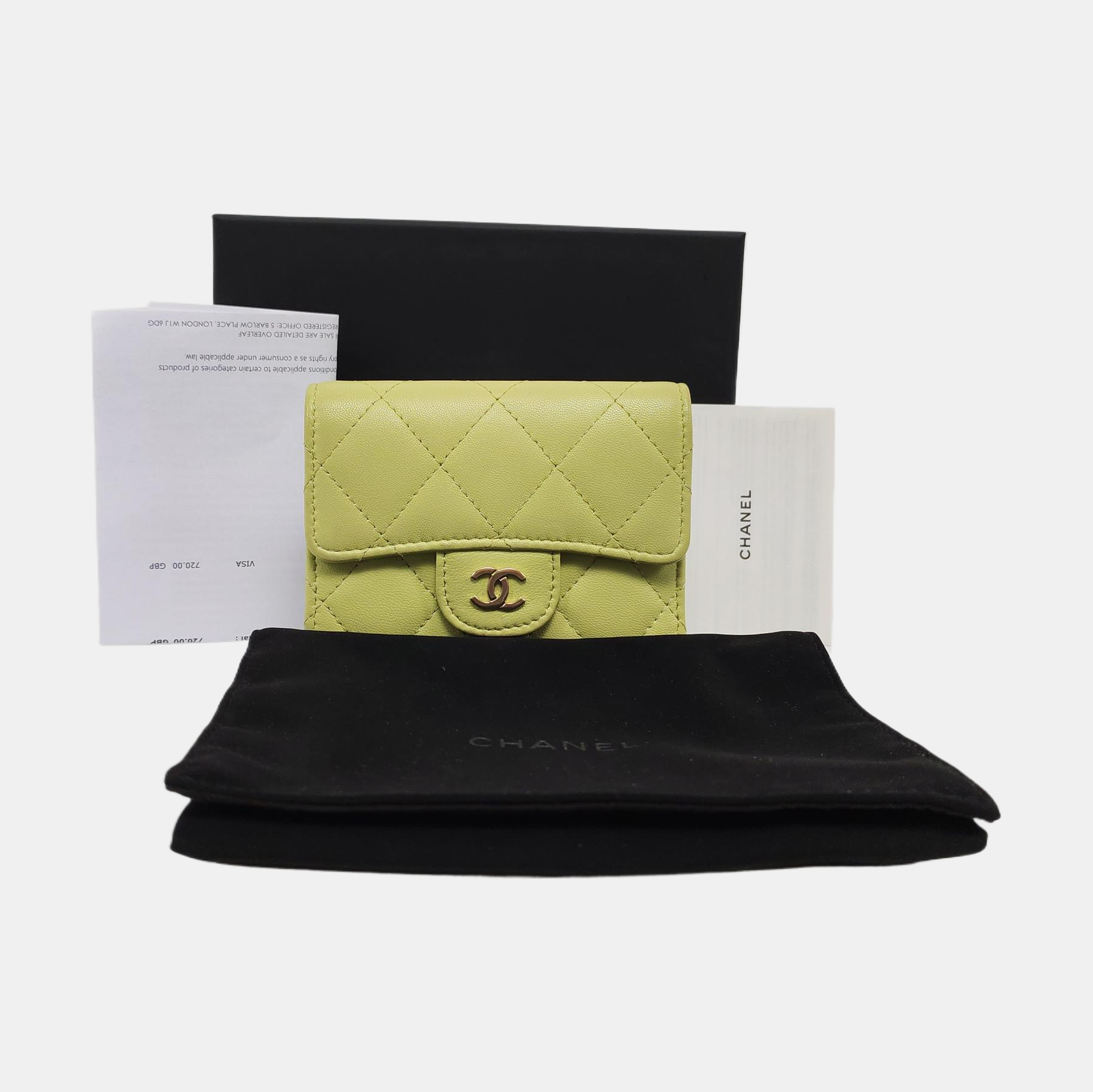 Authenticated pre-owned  Classic Flap Quilted Lambskin Green Wallet - Wallet at Looply