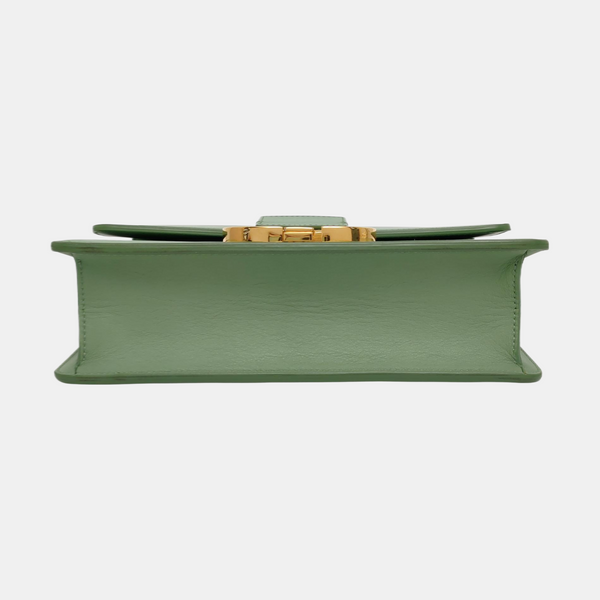 30 Montaigne Calfskin Green