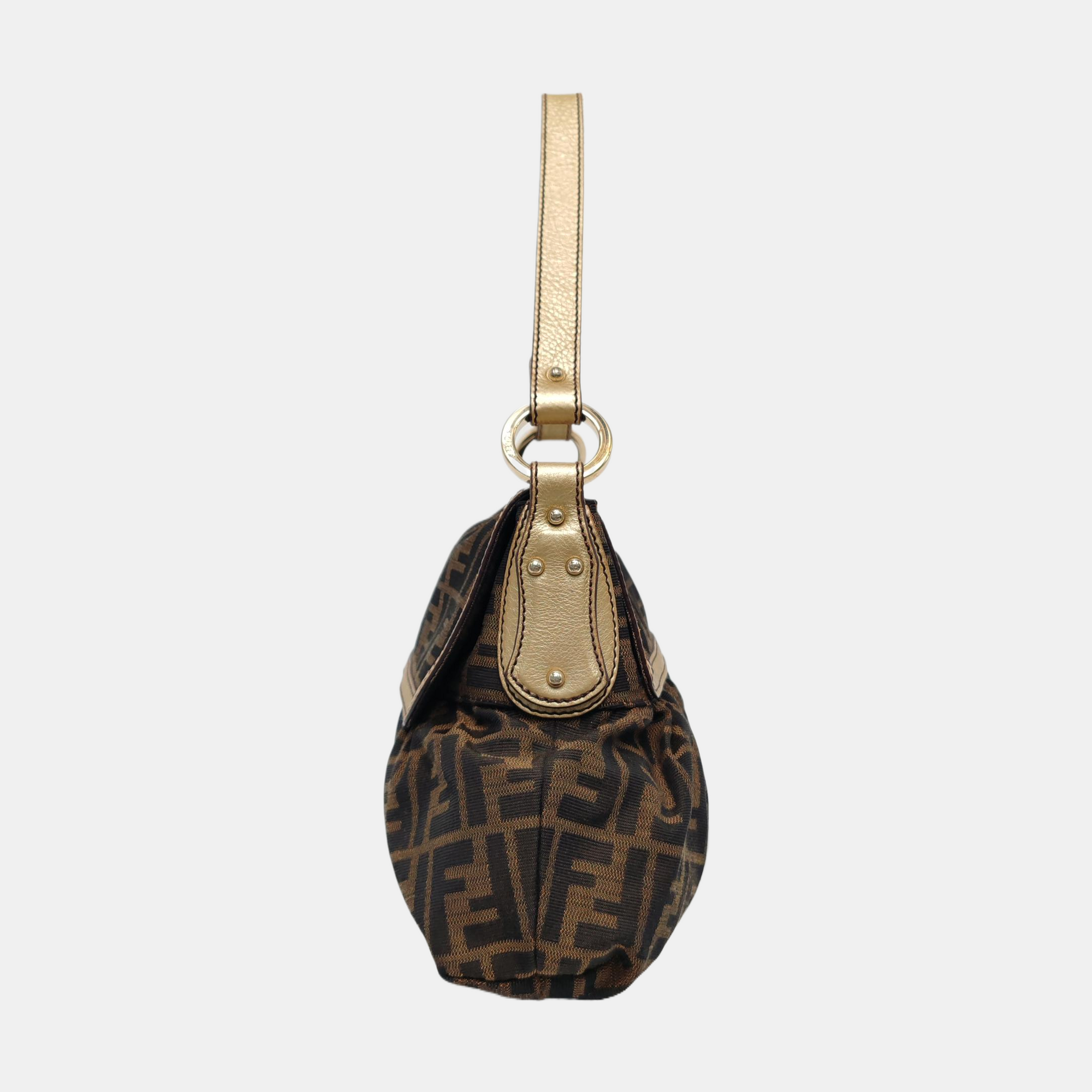 Canvas Brown