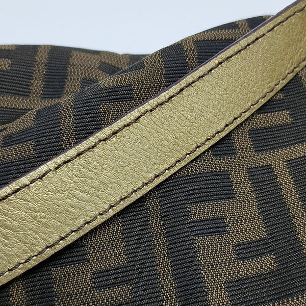 Canvas Brown