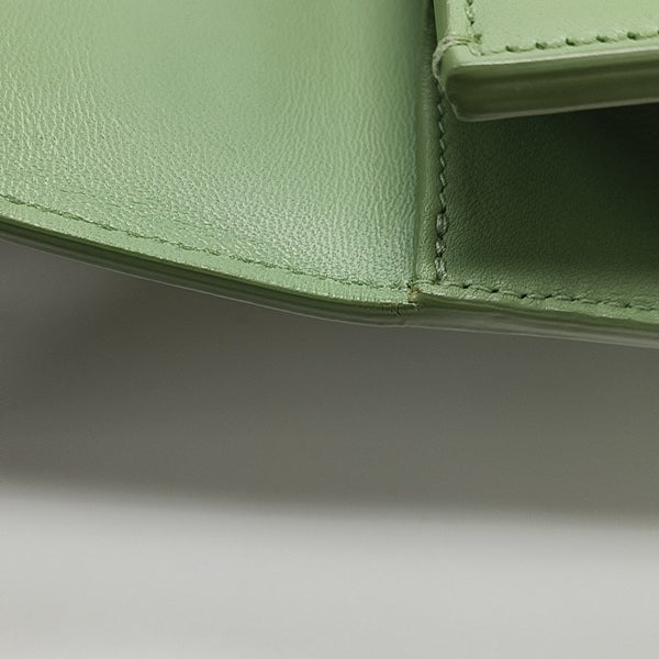 30 Montaigne Calfskin Green