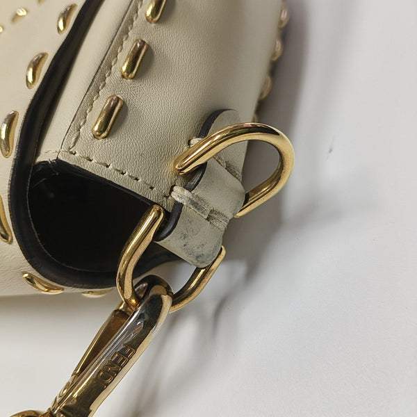 Baguette Medium Calfskin White