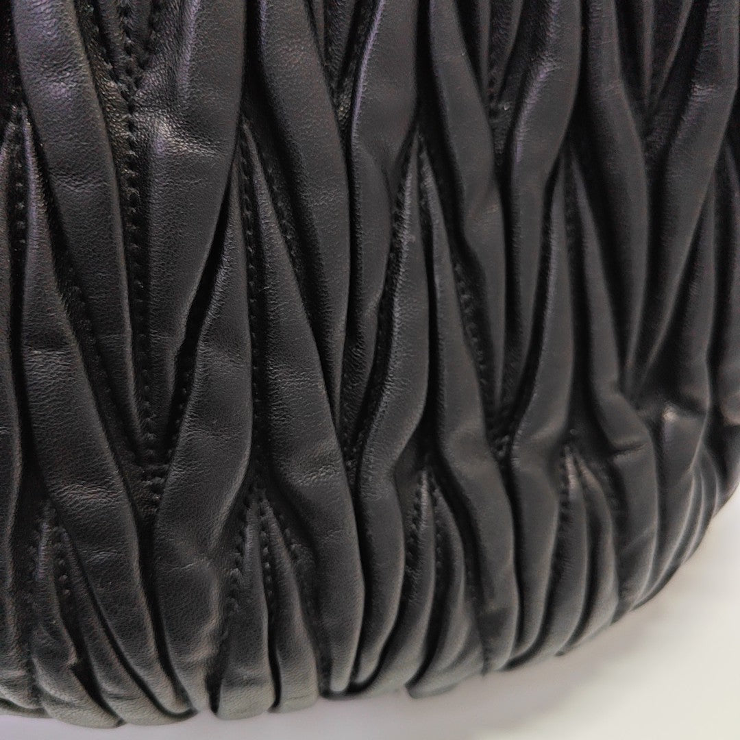 Matelassé Lambskin Black