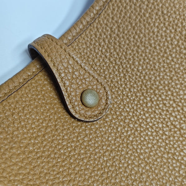 Authenticated pre-owned  Evelyne Clemence Beige - Shoulder Bag at Looply