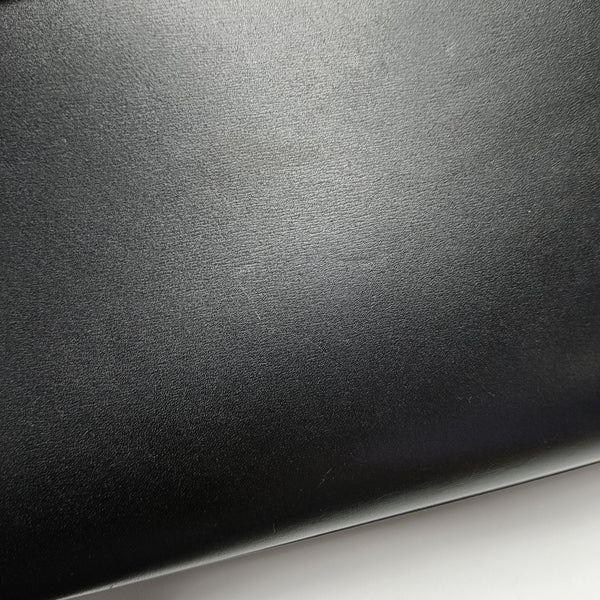 MANHATTAN Medium Calfskin Black