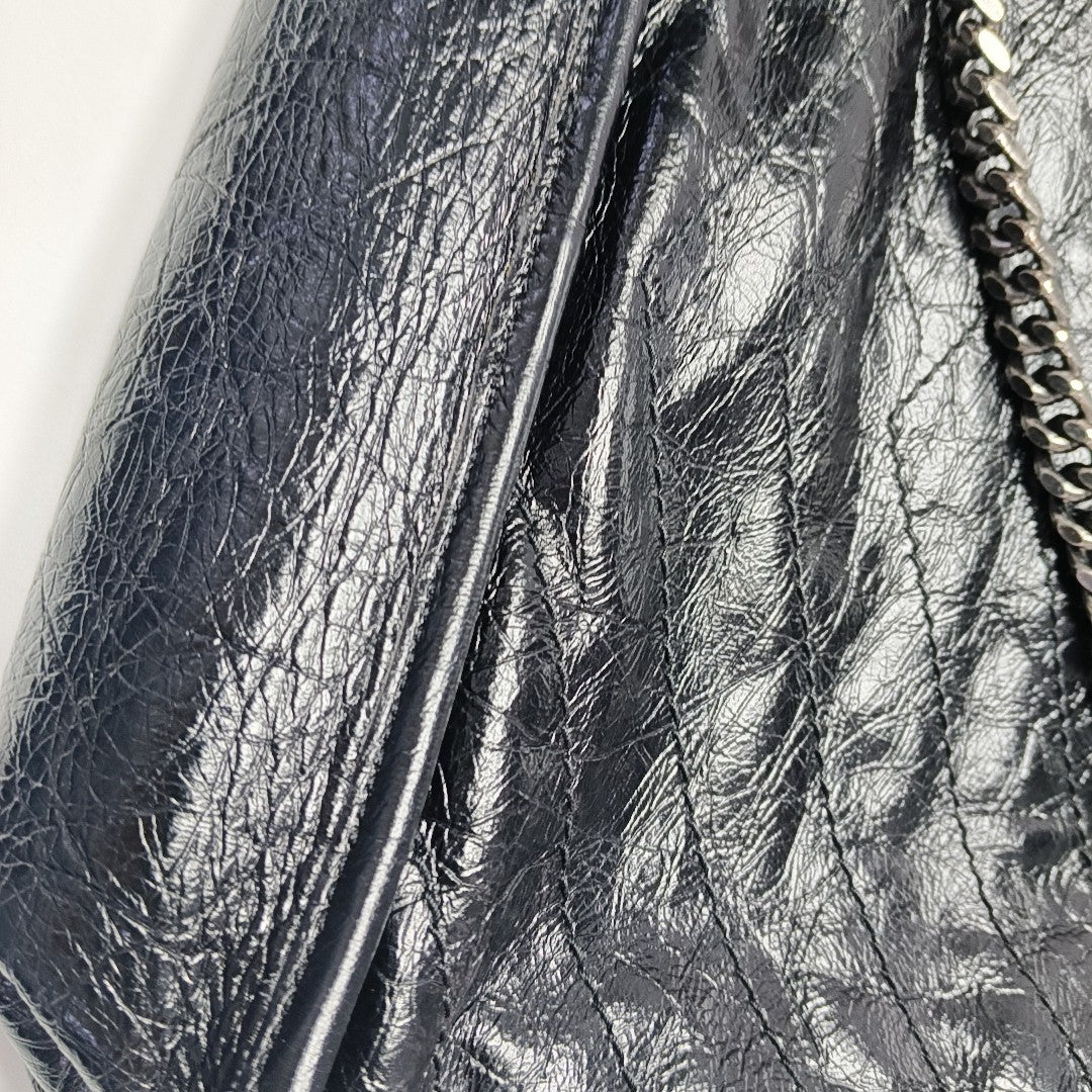 NIKI Medium Chevron Calfskin Black