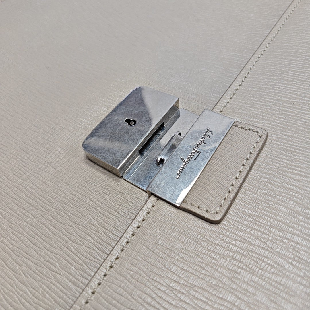 Calfskin Gray