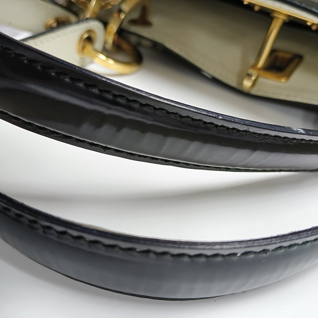 Lambskin White