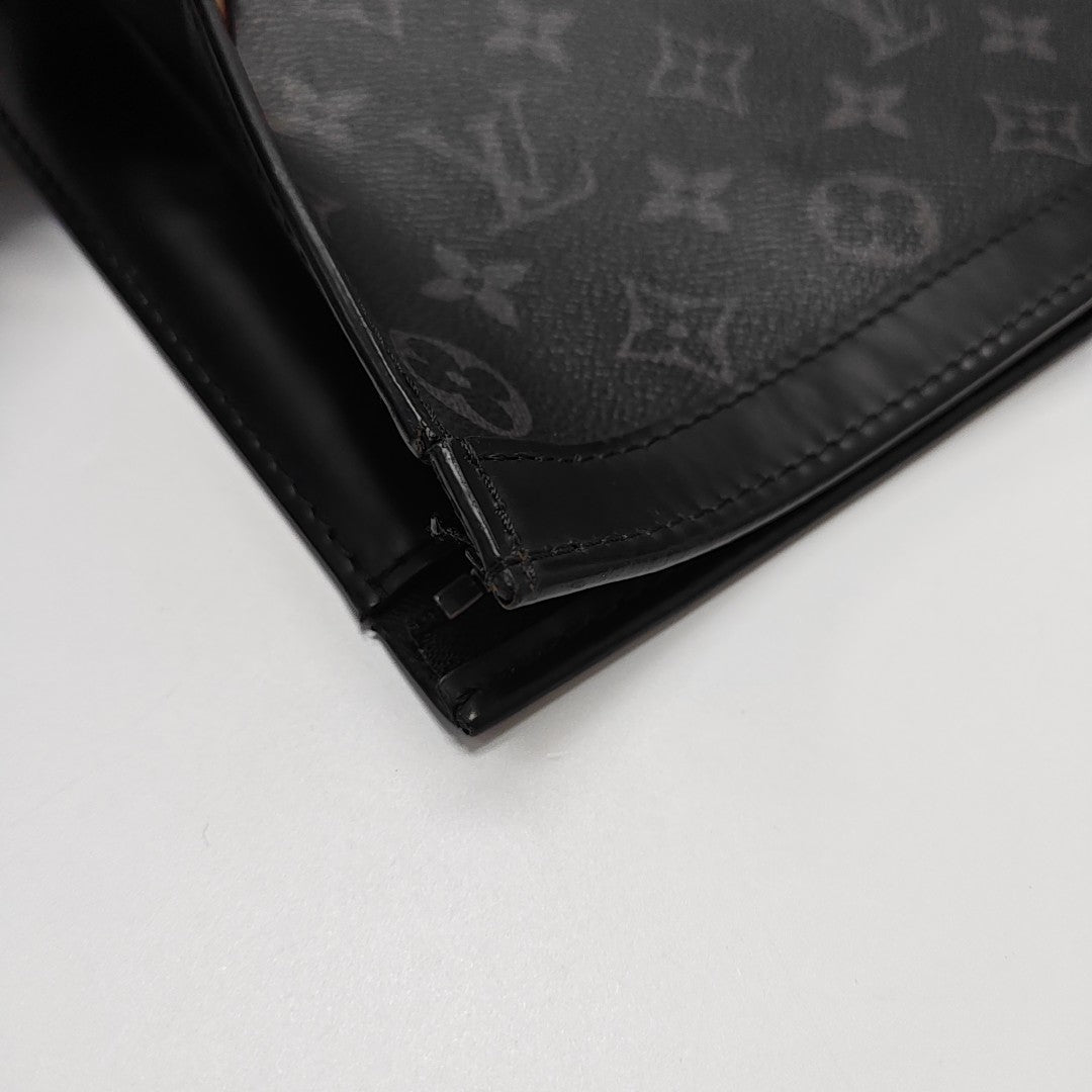 Pochette Voyag MM Monogram Coated Canvas Black