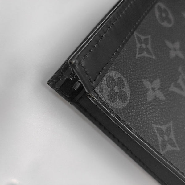 Pochette Voyag MM Monogram Coated Canvas Black
