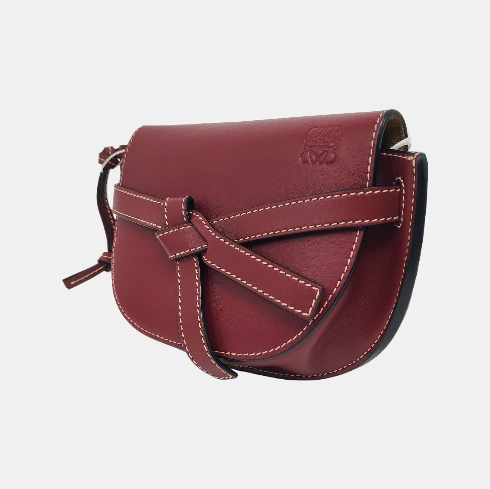Authenticated pre-owned  Gate Small Calfskin Burgundy - Belt Bag at Looply