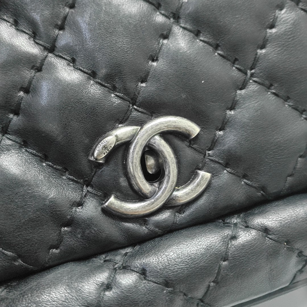 Quilted Calfskin Black