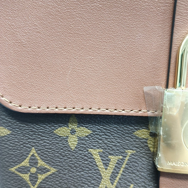 Authenticated pre-owned  Locky BB Monogram Coated Canvas Brown - Shoulder Bag at Looply