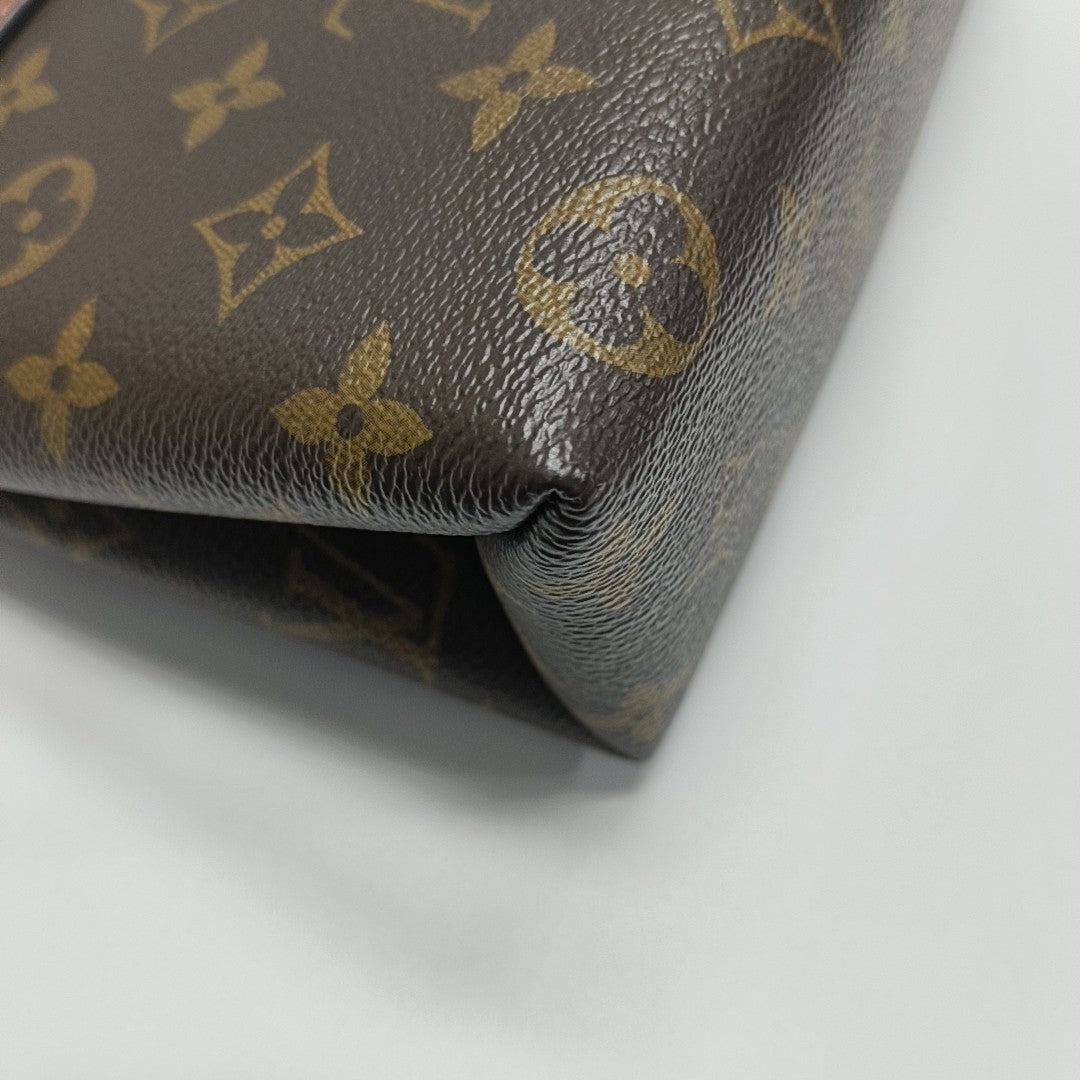 Authenticated pre-owned  Locky BB Monogram Coated Canvas Brown - Shoulder Bag at Looply