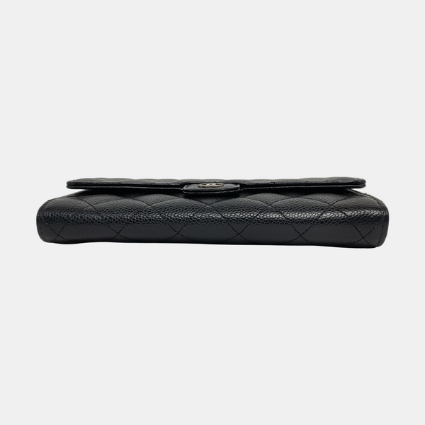 Authenticated pre-owned  Classic Flap Quilted Calfskin Black - Wallet at Looply