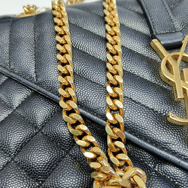 ENVELOPE Medium Quilted Calfskin Black