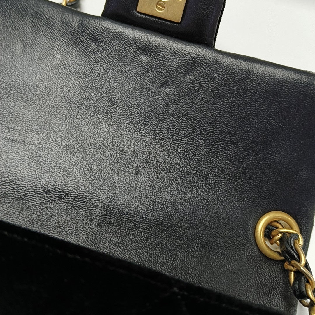 Velvet Mini Black