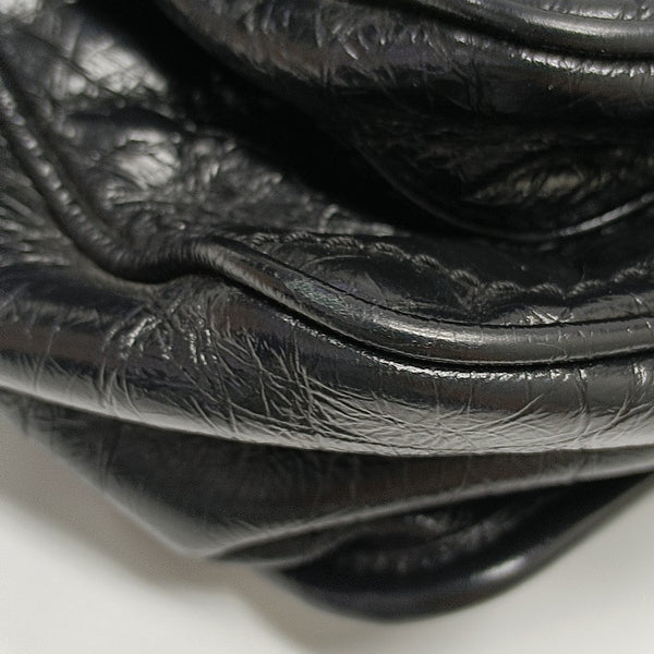 NIKI Large Chevron Calfskin Black
