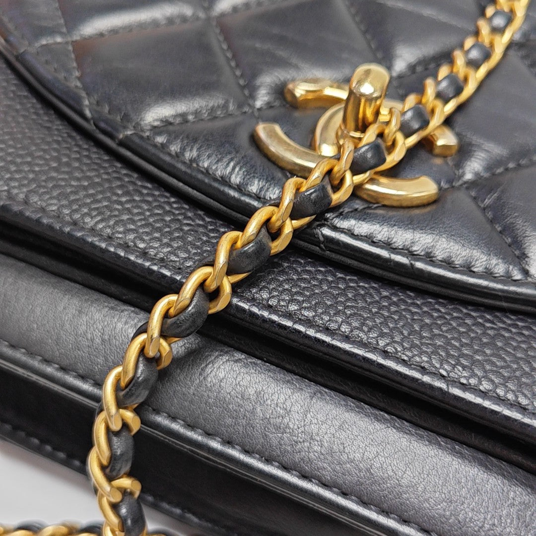 Quilted Calfskin Gray