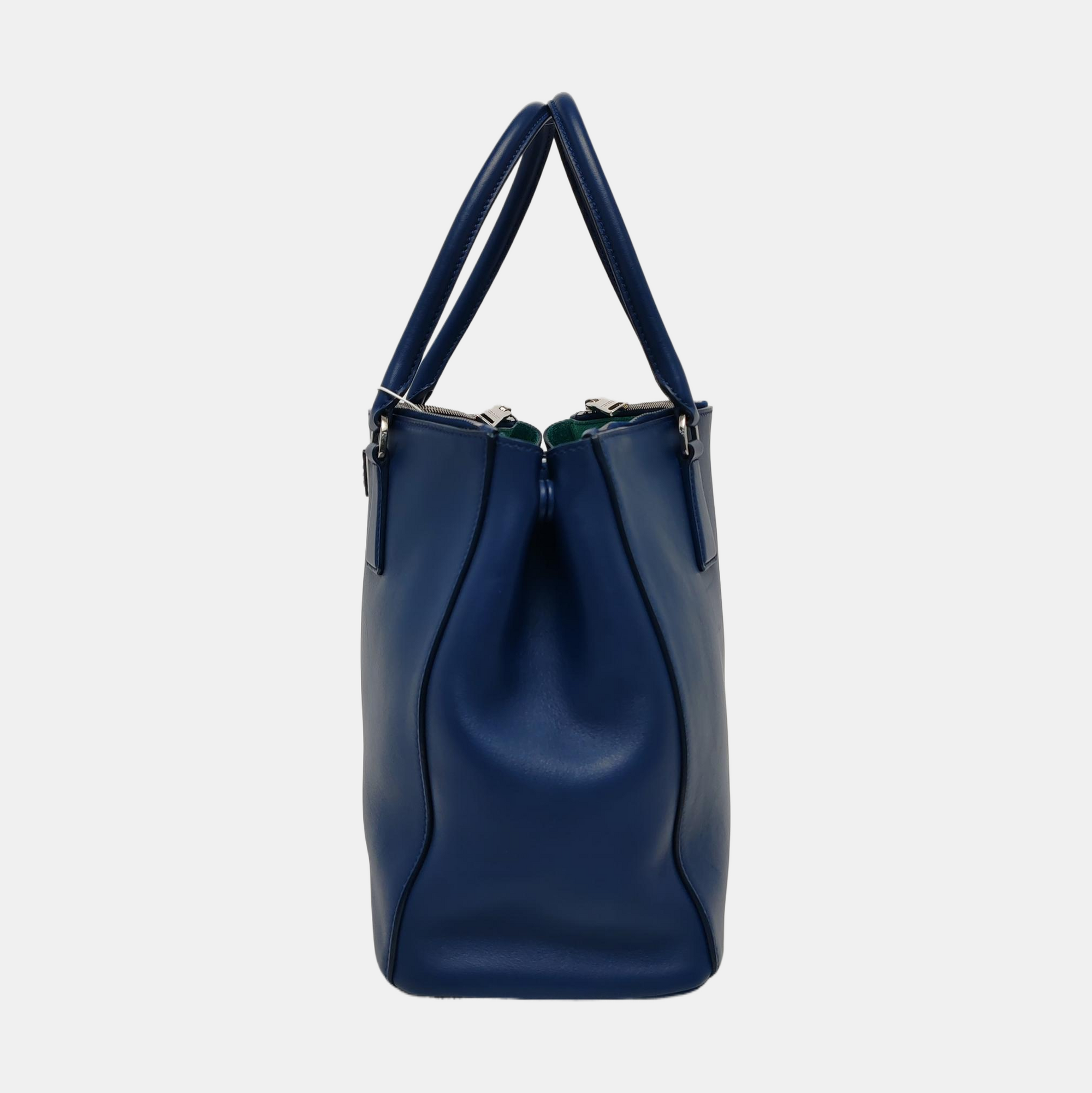 Authenticated pre-owned  Galleria Leather Blue - Shoulder Bag at Looply