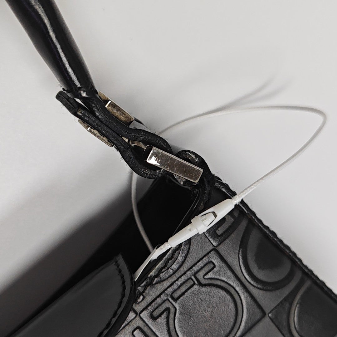 Calfskin Black