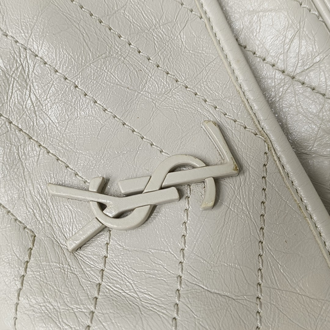 NIKI Small Chevron Calfskin White