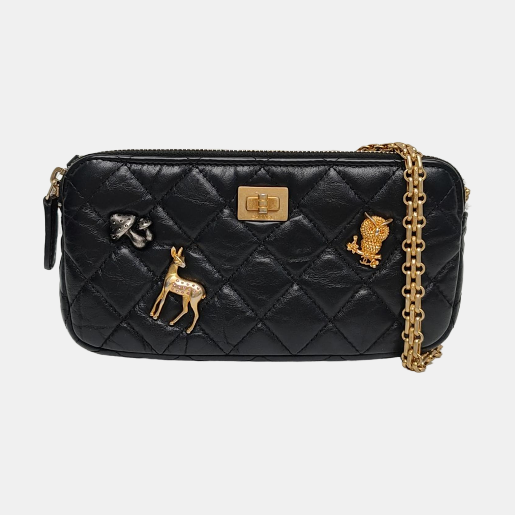 Authenticated pre-owned  2.55 Quilted Calfskin Black - Shoulder Bag at Looply