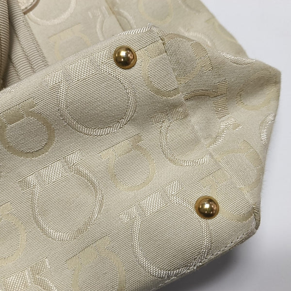 Canvas Yellow