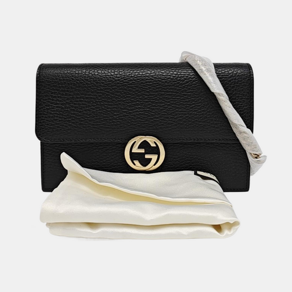 Authenticated pre-owned  Interlocking G Calfskin Black - Crossbody Bag at Looply