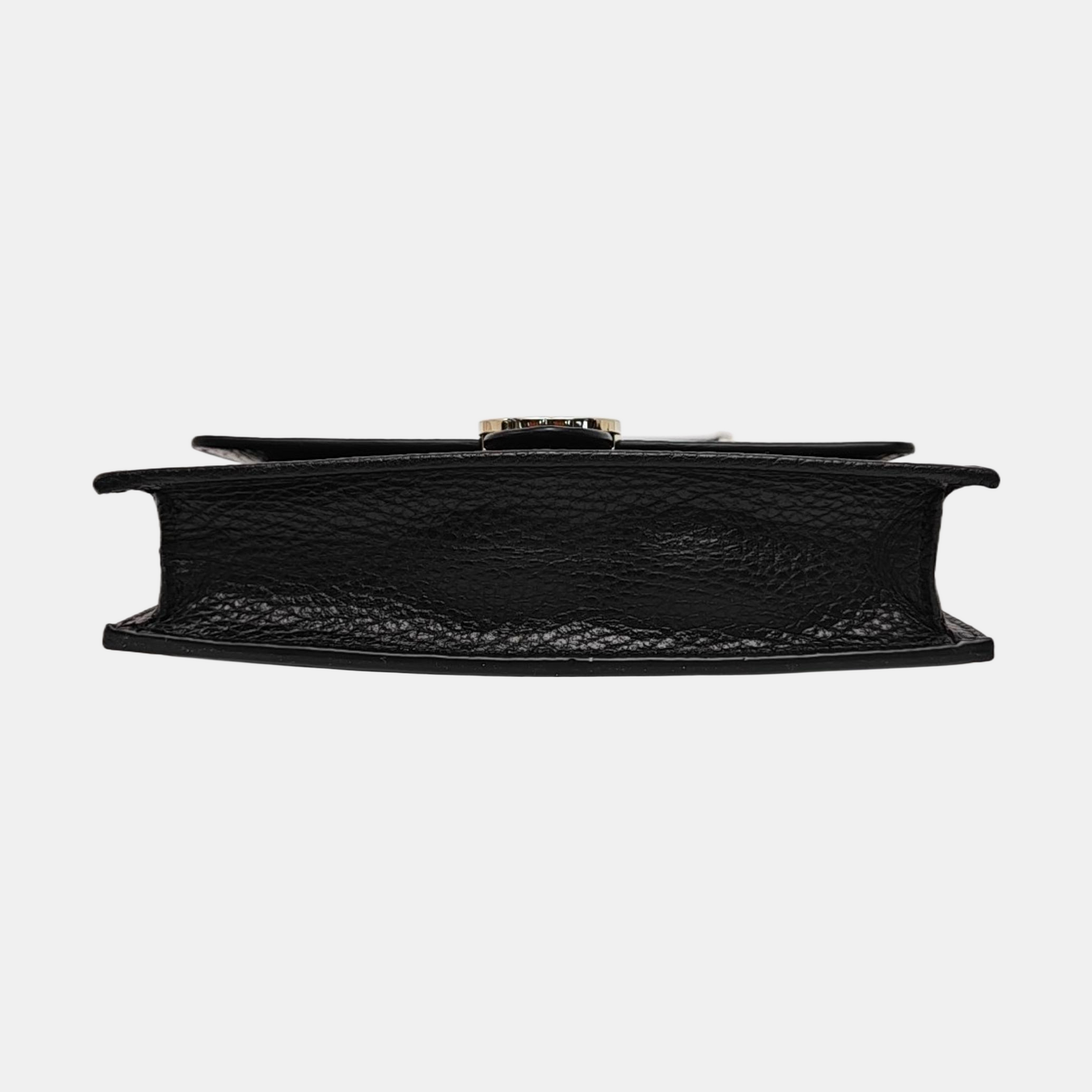 Authenticated pre-owned  Interlocking G Calfskin Black - Crossbody Bag at Looply