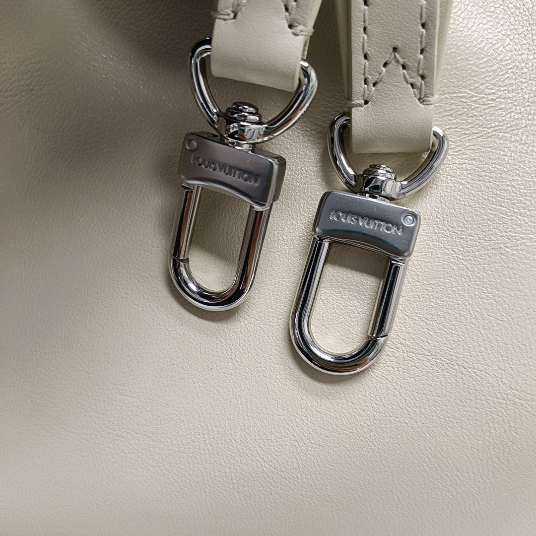 SPEEDY 30 Calfskin White