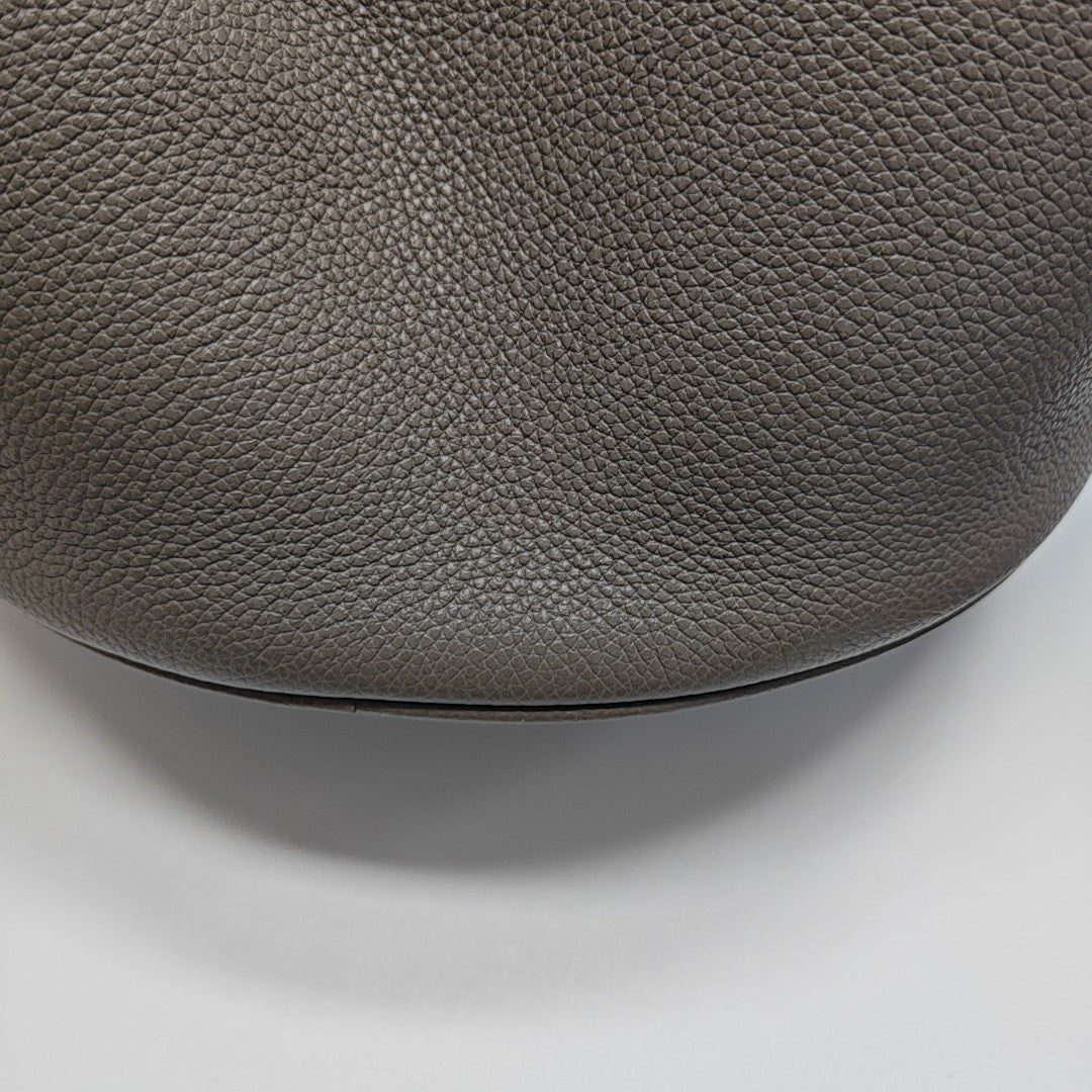 Authenticated pre-owned  Bucket 16 Calfskin Gray - Shoulder Bag at Looply