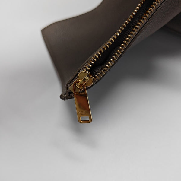 Authenticated pre-owned  Bucket 16 Calfskin Gray - Shoulder Bag at Looply