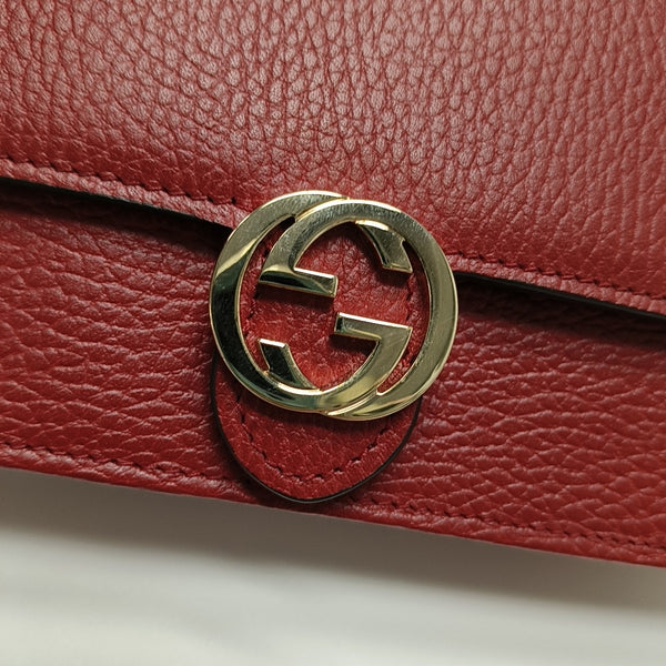 Authenticated pre-owned  Interlocking G Calfskin Red - Shoulder Bag at Looply