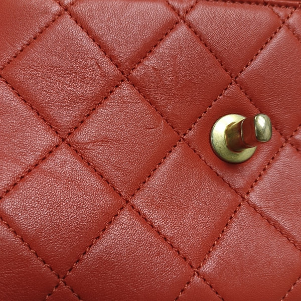 Authenticated pre-owned  Trendy CC Quilted Lambskin Orange - Shoulder Bag at Looply