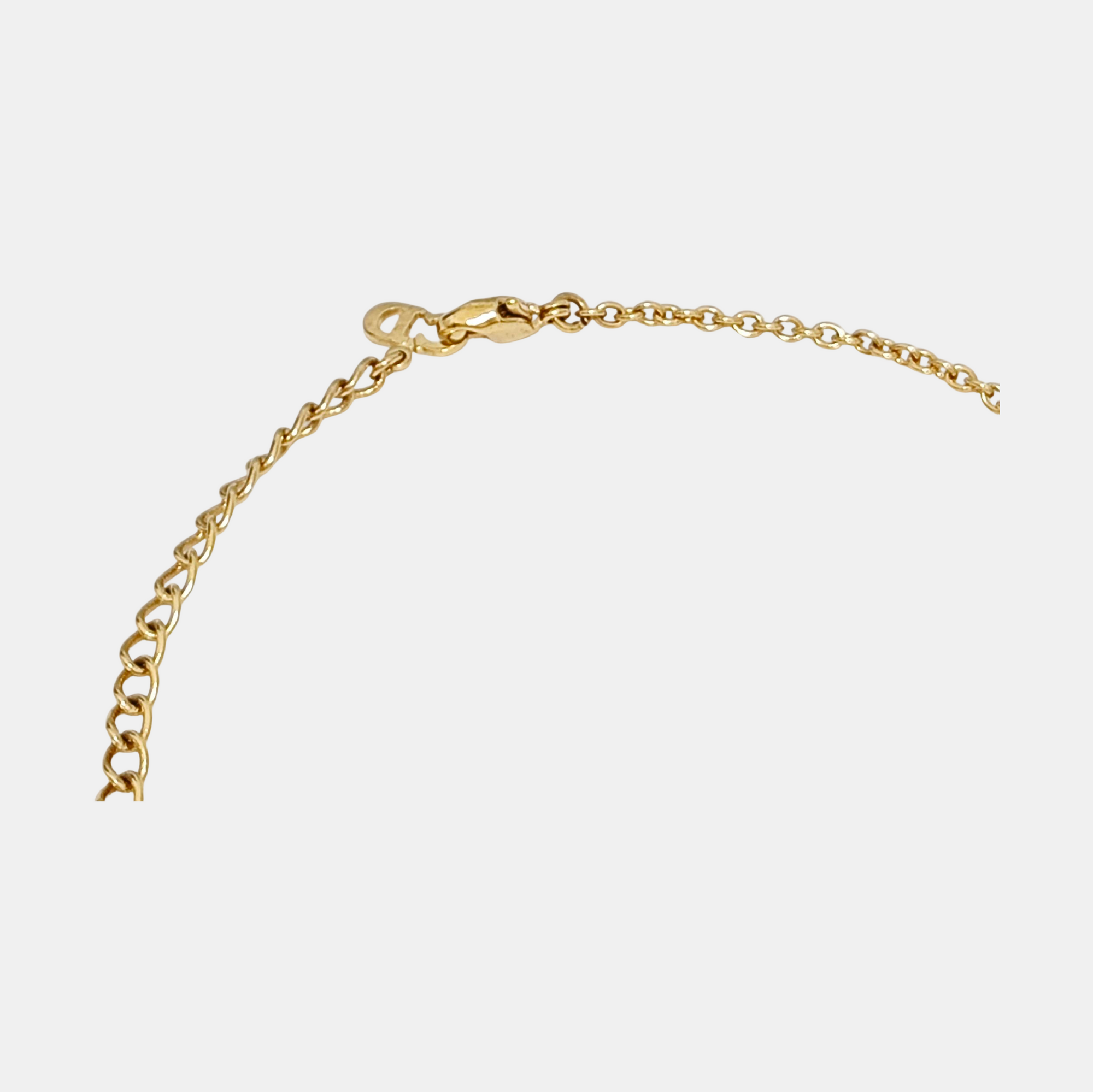 Authenticated pre-owned  CD Swing Gold Tone Metal Gold Necklace - Necklace at Looply