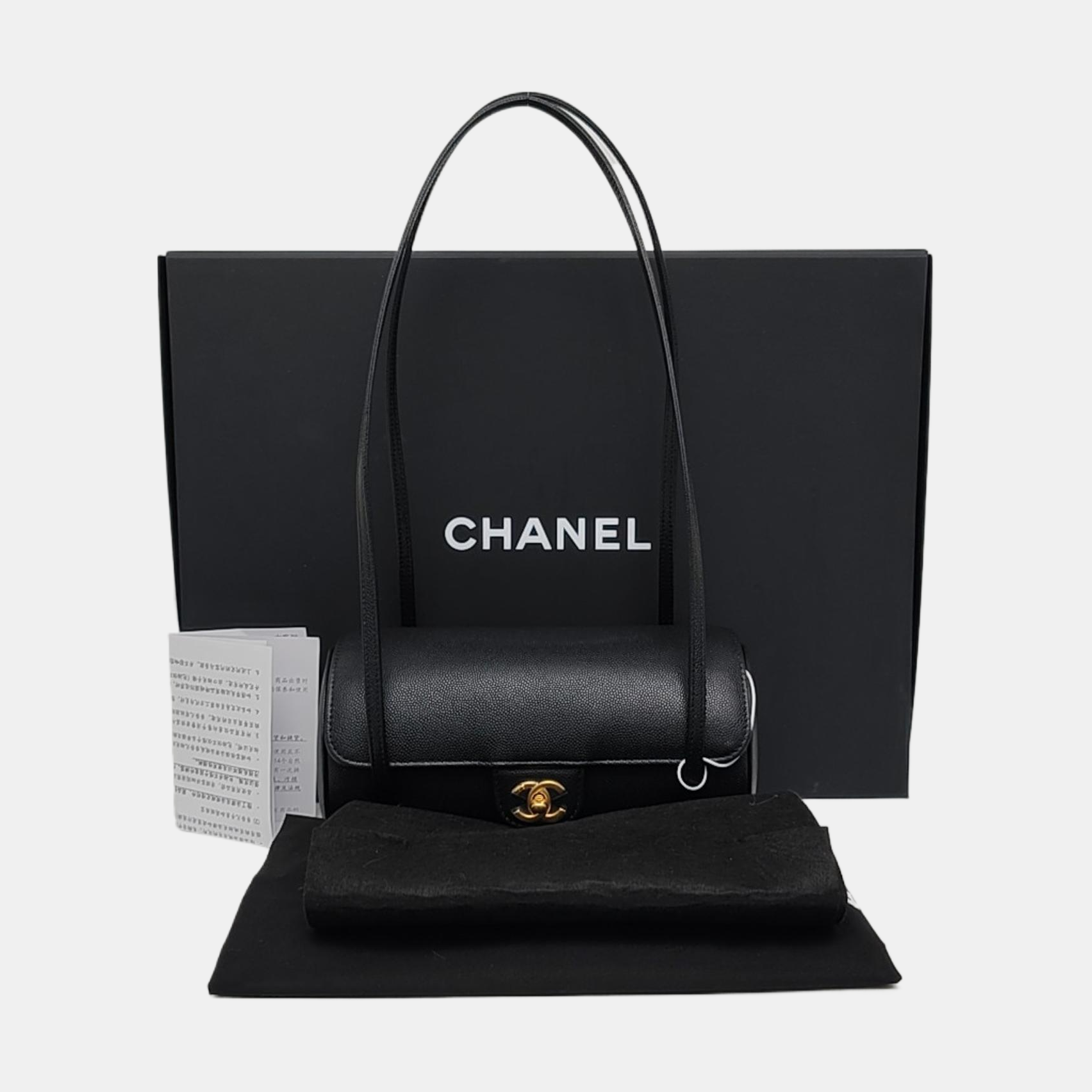 Grained Calfskin Black