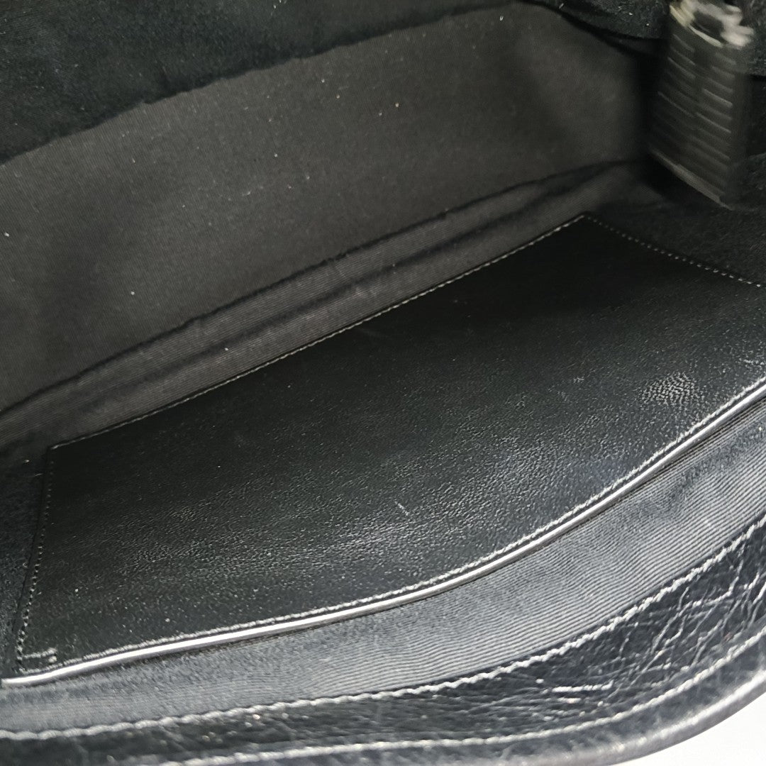 NIKI Medium Chevron Calfskin Black