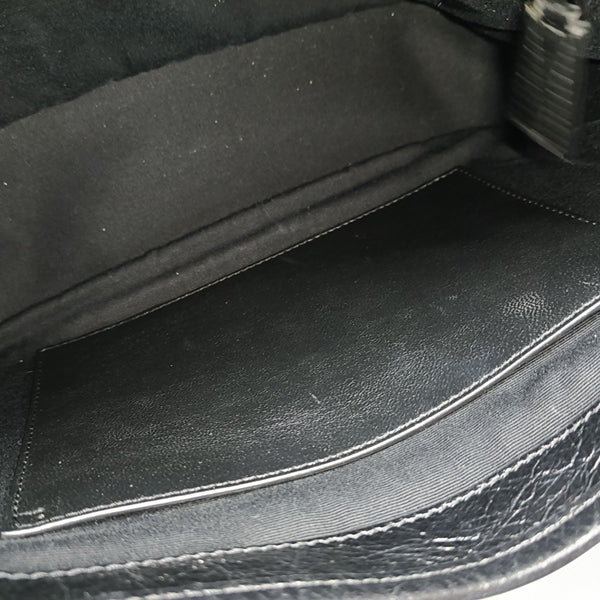 NIKI Medium Chevron Calfskin Black