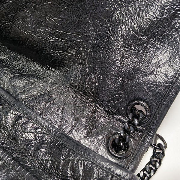 NIKI Medium Chevron Calfskin Black