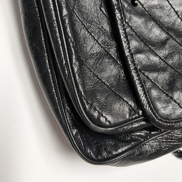 NIKI Medium Chevron Calfskin Black